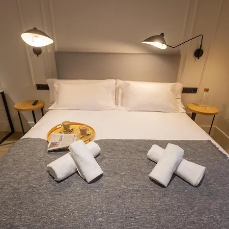 Barbarossa Plaza De Espana Apartment *