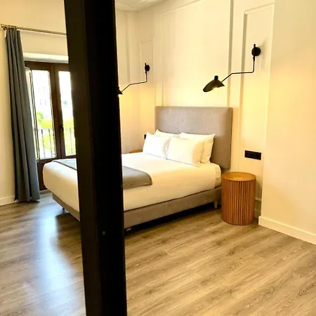 Barbarossa Plaza De Espana Apartment *