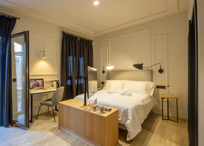 Barbarossa Plaza De Espana