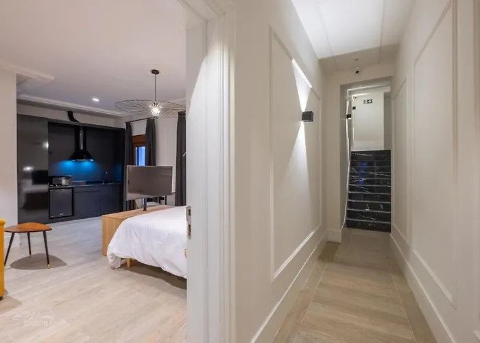 Barbarossa Plaza De Espana *