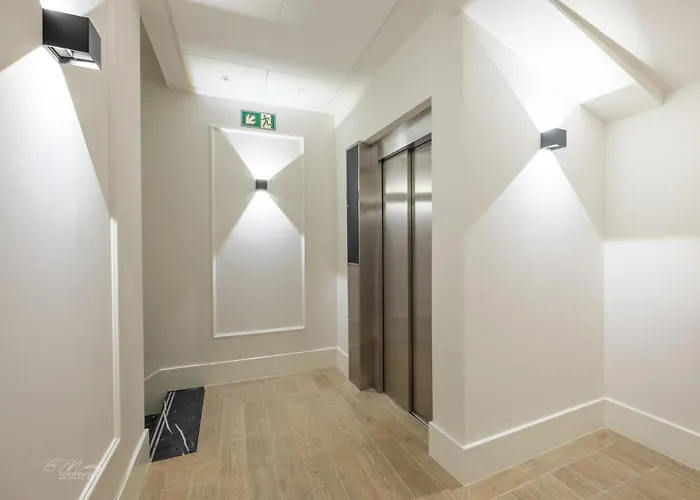 Barbarossa Plaza De Espana *